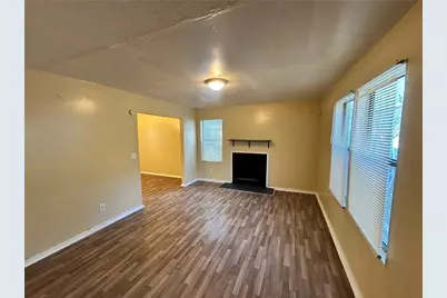 6317 Creekford Lane, Lithonia, GA 30058 - Photo 4