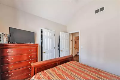 2255 Lake Royale Drive, Riverdale, GA 30296 - Photo 14