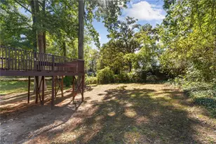 1044 Pinedale Dr SE, Smyrna, GA 30080 - Photo 20