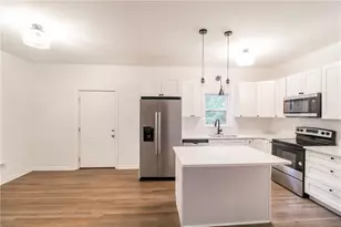 1070 4th St NW, Atlanta, GA 30318 - Photo 10