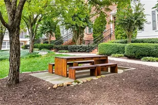 193 Le Gran Ct, Atlanta, GA 30328 - Photo 30