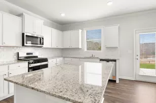 388 Thompson Rdg Ln, Dallas, GA 30132 - Photo 10