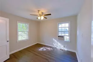 2126 Ivydale St, Atlanta, GA 30344 - Photo 8