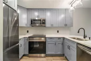 1800 Clairmont Lake, Decatur, GA 30033 - Photo 16