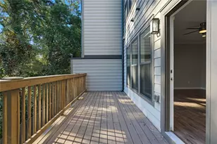 1017 Brandsford St NW, Atlanta, GA 30318 - Photo 28