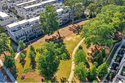 1017 Brandsford Street NW, Atlanta, GA 30318 - Photo 10