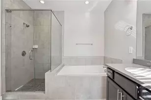 1017 Brandsford St NW, Atlanta, GA 30318 - Photo 42