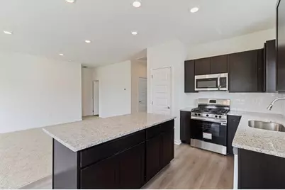 519 Township Avenue, Rockmart, GA 30153 - Photo 6