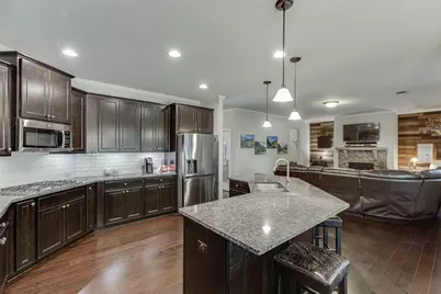 4245 Woodland Bank Boulevard, Buford, GA 30518 - Photo 14