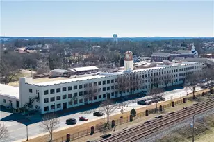 4245 Woodland Bank Blvd, Buford, GA 30518 - Photo 58