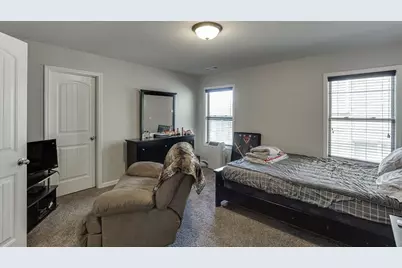 4245 Woodland Bank Boulevard, Buford, GA 30518 - Photo 30