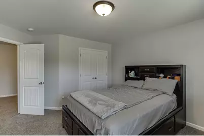 4245 Woodland Bank Boulevard, Buford, GA 30518 - Photo 34
