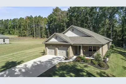 143 Whitworth Drive, Locust Grove, GA 30248 - Photo 2