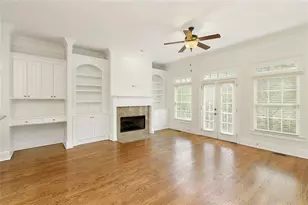 956 Persimmon Point NE, Sandy Springs, GA 30328 - Photo 12