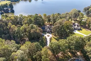 300 Island Cove Dr, Newnan, GA 30263 - Photo 8