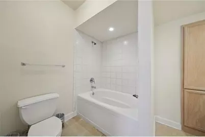 3777 Peachtree Road NE #1007, Atlanta, GA 30319 - Photo 10