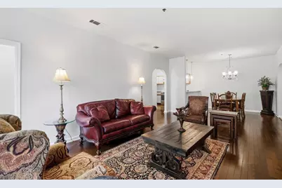 2499 Peachtree Road NE #306, Atlanta, GA 30309 - Photo 6