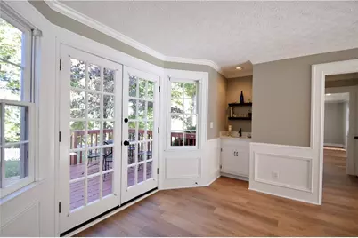 5040 Puritan Drive, Sugar Hill, GA 30518 - Photo 10