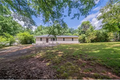 3132 North Avenue, Scottdale, GA 30079 - Photo 1
