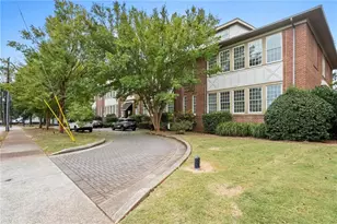 600 College St, Hapeville, GA 30354 - Photo 2