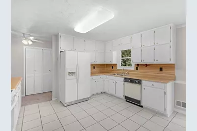 6683 Homestead Road, Rex, GA 30273 - Photo 12