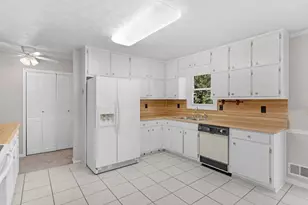 6683 Homestead Rd, Rex, GA 30273 - Photo 12