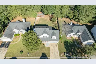 1757 Summit Creek Way, Loganville, GA 30052 - Photo 36