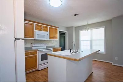 350 Windermere Drive, Loganville, GA 30052 - Photo 8