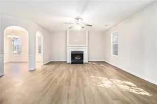 7391 Garnet Dr, Jonesboro, GA 30236 - Photo 6