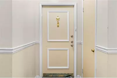 6851 Roswell Road #L1, Atlanta, GA 30328 - Photo 4