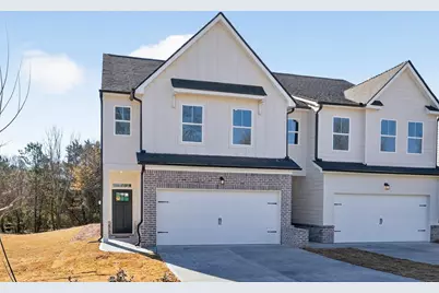 562 Madison Street #100, Commerce, GA 30529 - Photo 2