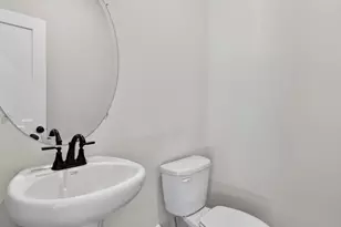 562 Madison St, Commerce, GA 30529 - Photo 18