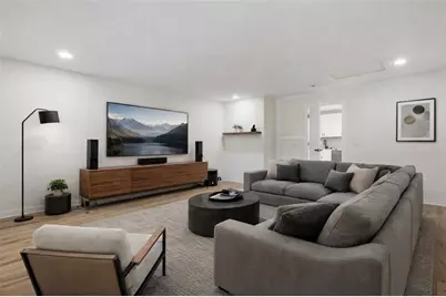 19 Robin Hood Drive, Savannah, GA 31406 - Photo 6