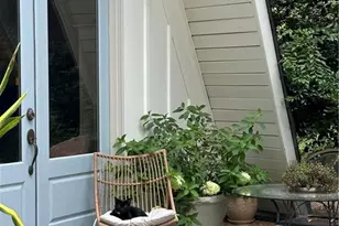 216 Don John Trail, Woodstock, GA 30189 - Photo 4