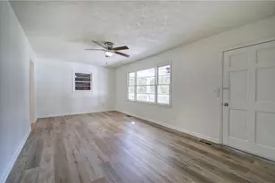 211 Alfred Ave SE, Rome, GA 30161 - Photo 4