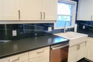 3267 Bonway Dr, Decatur, GA 30032 - Photo 6