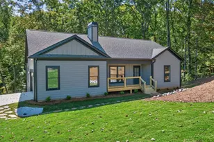 33 Ridge Crest Ct, Cleveland, GA 30528 - Photo 2