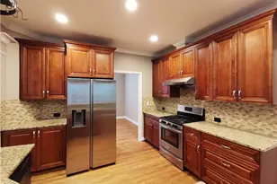 2411 Magnolia Springs Ct NE, Atlanta, GA 30345 - Photo 16