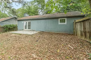 8685 Woodside Ln, Jonesboro, GA 30238 - Photo 36