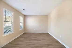 3255 Sugar Creek Trace SE, Atlanta, GA 30316 - Photo 12