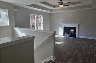 3110 Westchester Dr, Gainesville, GA 30507 - Photo 4