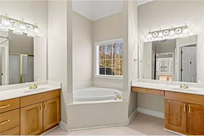 4838 Netherlands Place, Flowery Branch, GA 30542 - Photo 22