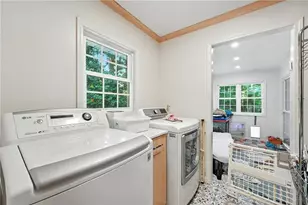 1152 Arborvista Dr NE, Atlanta, GA 30329 - Photo 10