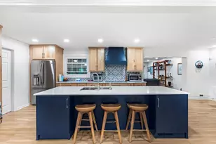 1152 Arborvista Dr NE, Atlanta, GA 30329 - Photo 4