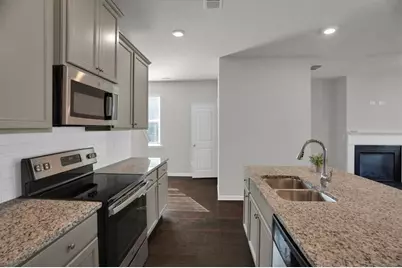 1506 Ashbrooke Trace Drive, Stone Mountain, GA 30083 - Photo 8