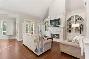 6005 Oakbury Ln, Suwanee, GA 30024 - Photo 14