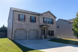 216 Loganview Dr, Loganville, GA 30052 - Photo 1