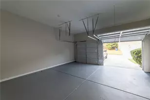 7402 Gossamer St, Union City, GA 30291 - Photo 32