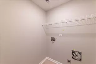 7402 Gossamer St, Union City, GA 30291 - Photo 56