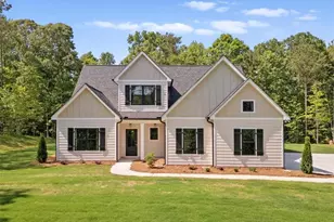 177 W Lake Blvd, Carrollton, GA 30116 - Photo 1